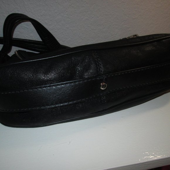 Marc by Marc Jacobs Totally Turnlock Natasha Bag - Picture 11 of 12